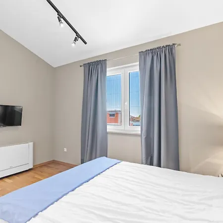 Dominika With Private Pool And Bbq